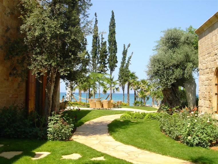 EXOTICA (LANDSCAPING)